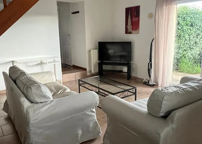 1, Domaine Logis Gascogne * Saint-Justin (Midi-Pyrenees)